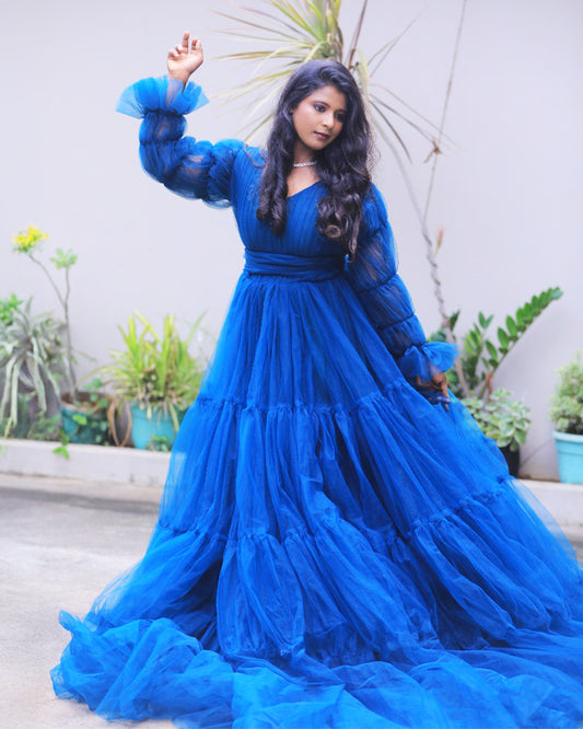 Maternity long layer gown